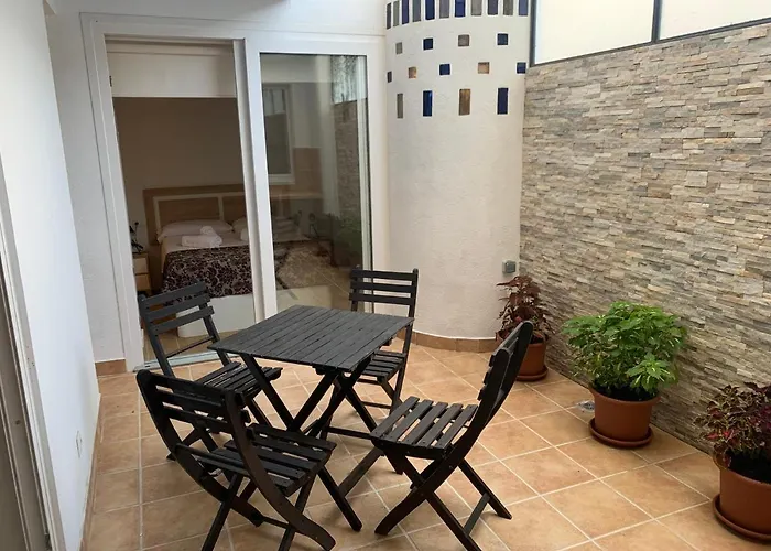 Patio Port Serrallo Apartamento *